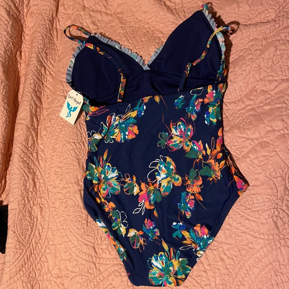 Super Colorful One Piece 🩱 Swimsuit - Picture 3 of 6